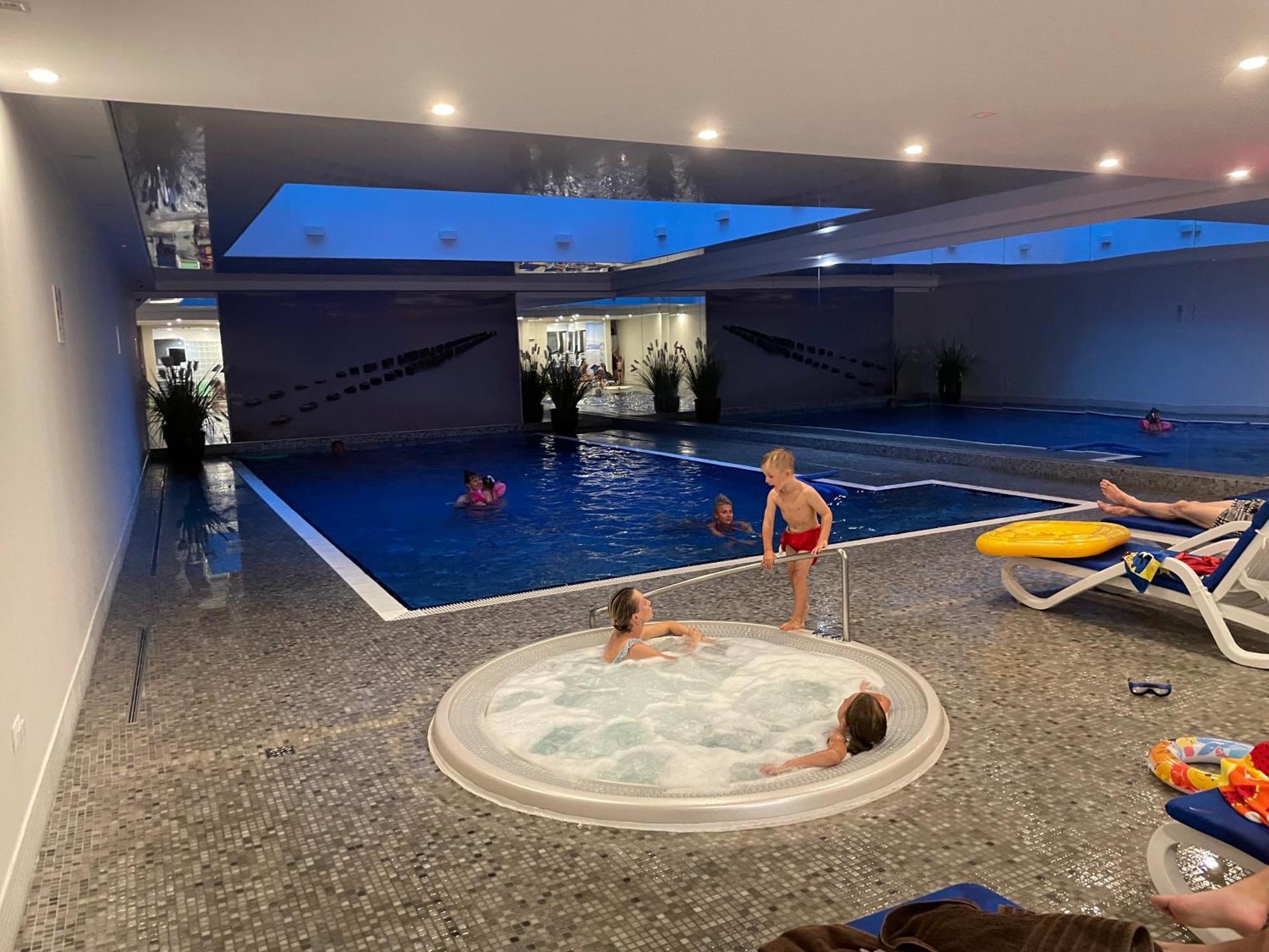 Gdansk Szafarnia Waterlane Spa By Jacek Budek Luaran gambar